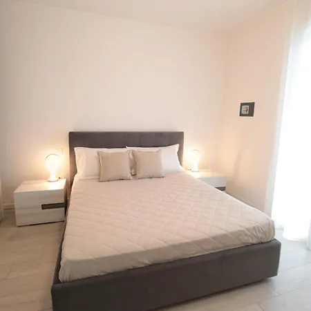 Apartment C Palace - Immobiliare Living