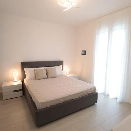 C Palace - Immobiliare Living Apartment Lido di Jesolo