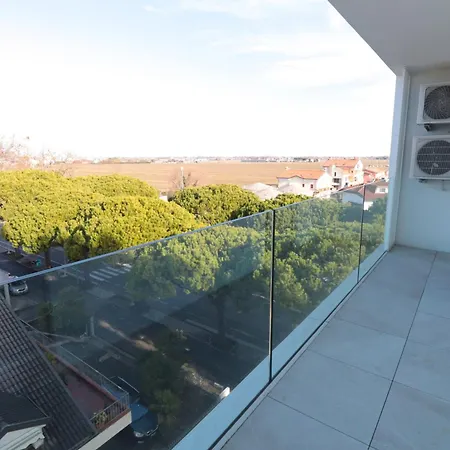 C Palace - Immobiliare Living Apartment